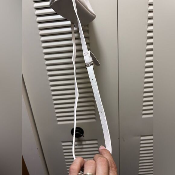 Brand New With Tags~Harry Potter Hedwig Crossbody Bag - Picture 4 of 16